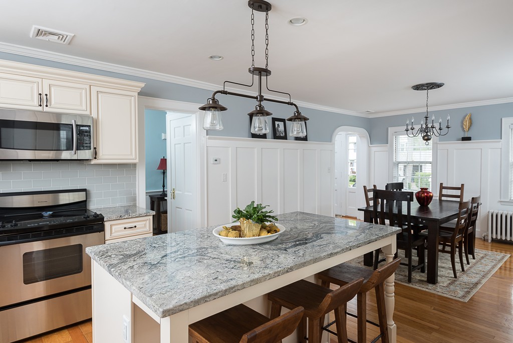 20 Cherry Lane Dedham, MA 02026 - Photo 7 of 26