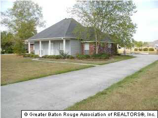 36370 Outback Road Denham Springs, LA 70706 - Photo 8 of 9 Gallery Image 8