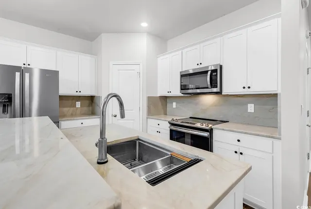 $379,000 | 87 Vineyard Place, Unit 34, Pawleys Island, SC 29585