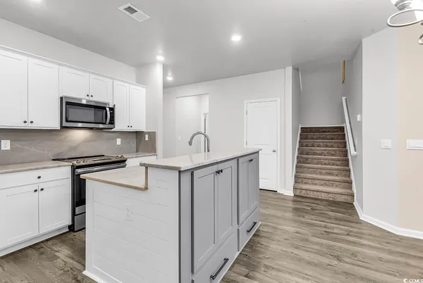 $379,000 | 87 Vineyard Place, Unit 34, Pawleys Island, SC 29585