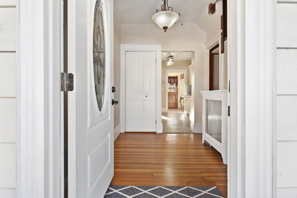 48 Ellsworth Road Peabody, MA 01960 - Photo 5 of 35 Gallery Image 5