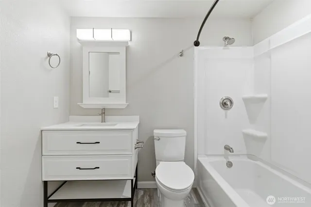 $629,999 | 12520 Lindi Lane Southwest, Port Orchard, WA 98367