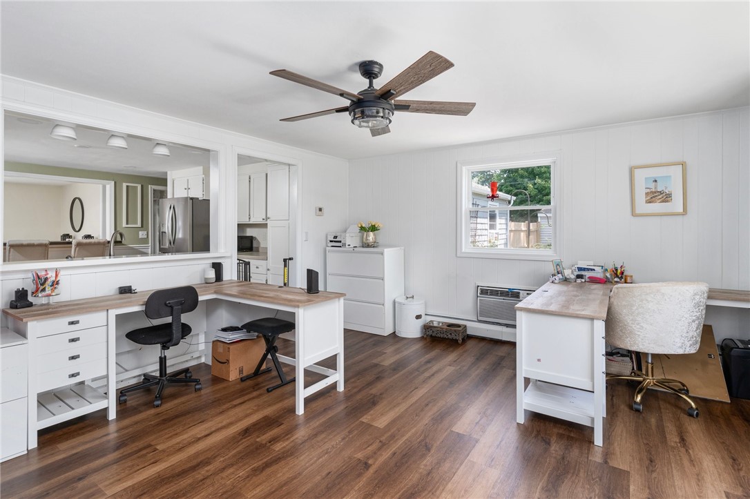 34 Flagg Avenue Warwick, RI 02886 - Photo 7 of 28