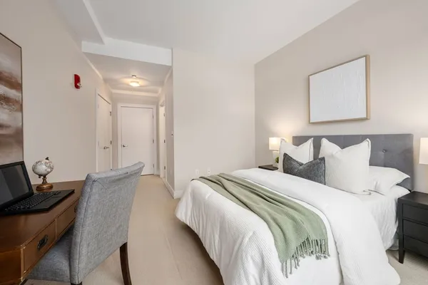 $1,565,000 | 2400 Beacon Street, Unit 102, Boston, MA 02467
