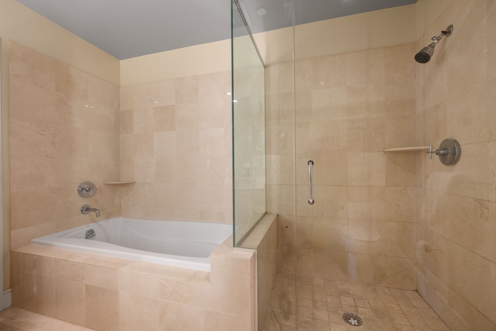 2400 Beacon Street, Unit 102 Boston, MA 02467 - Photo 26 of 34
