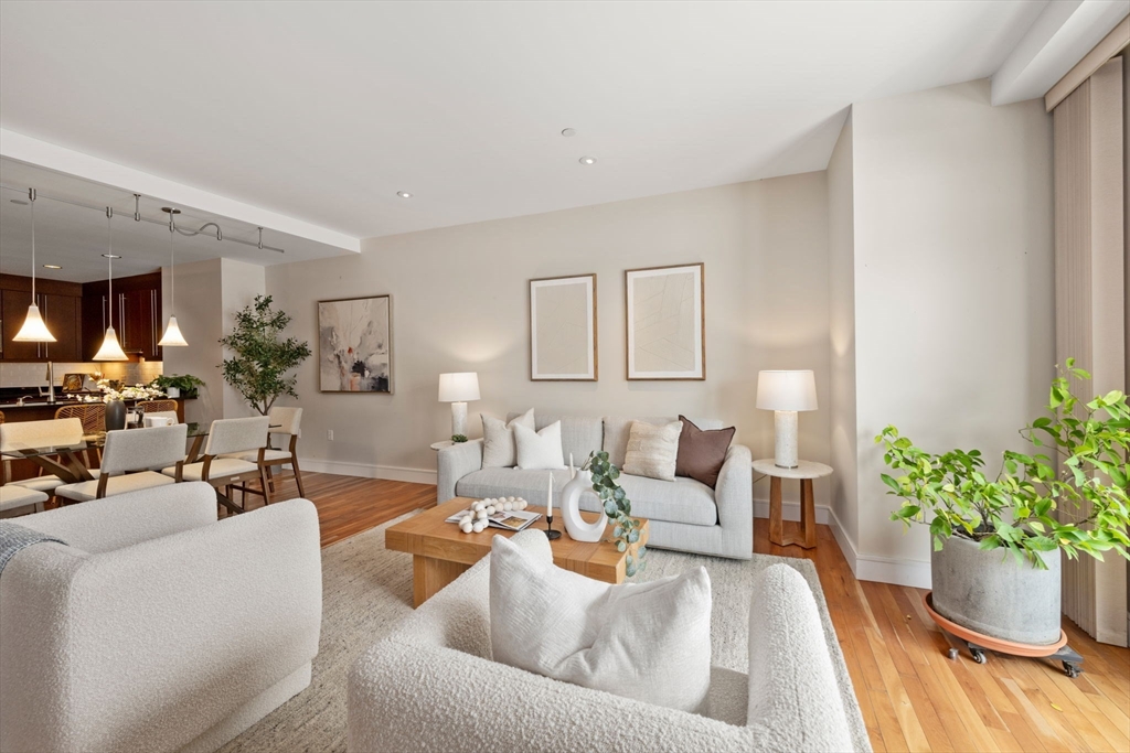 2400 Beacon Street, Unit 102 Boston, MA 02467 - Photo 6 of 34