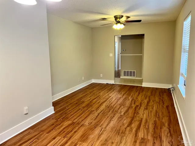 $1,600 | 5905 Pamela Drive, Milton, FL 32570