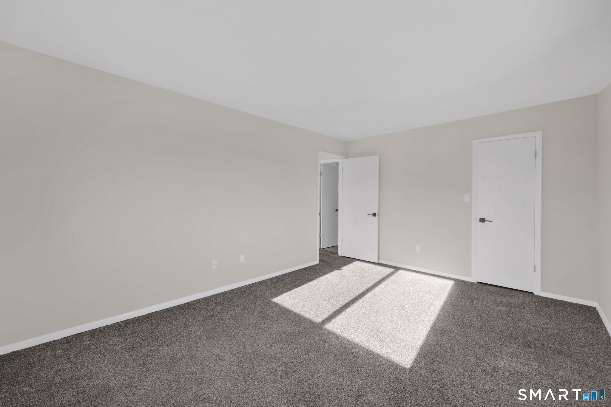 273 Cottonwood Road, Unit 273 Newington, CT 06111 - Photo 22 of 38 a view of an empty room