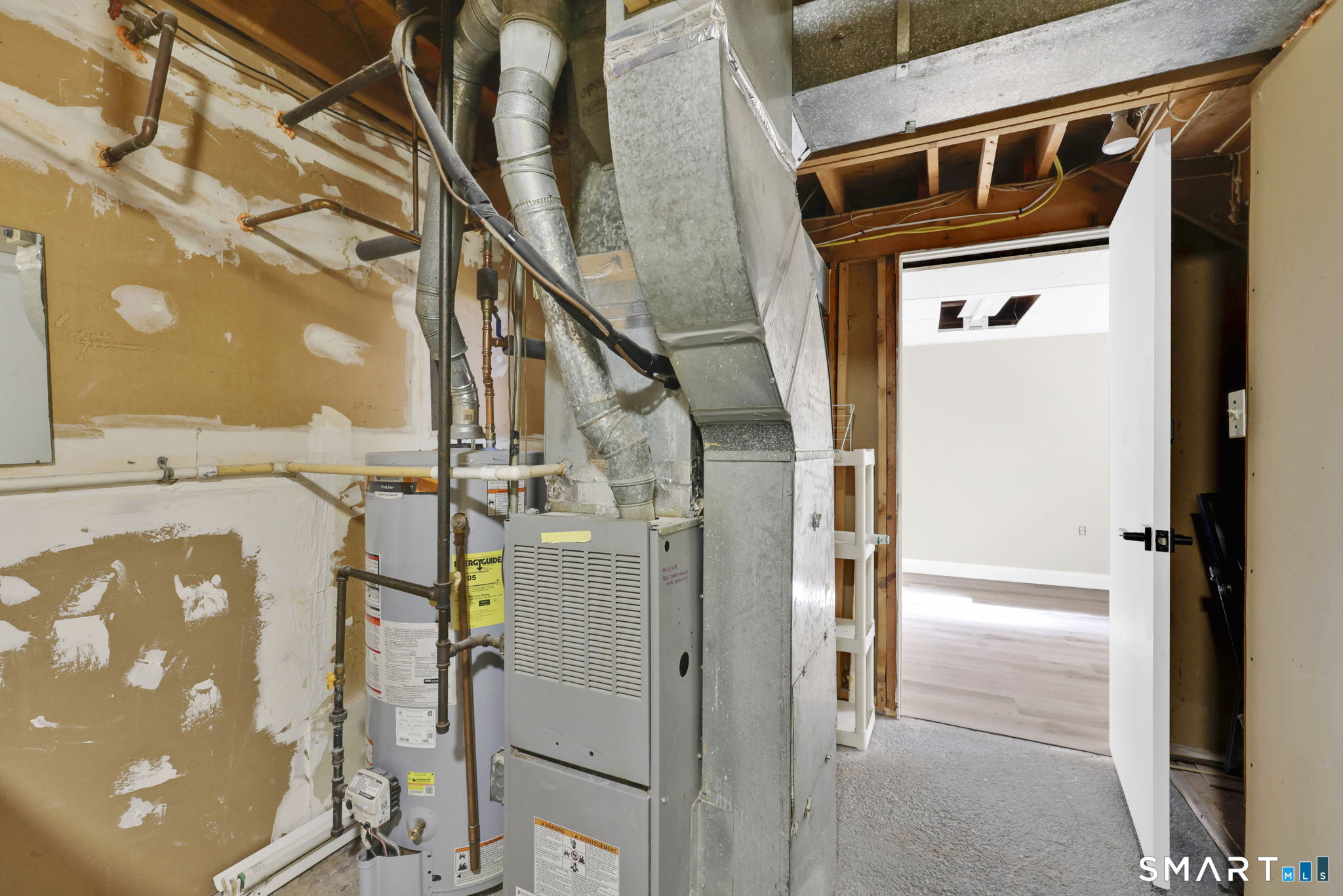 273 Cottonwood Road, Unit 273 Newington, CT 06111 - Photo 36 of 38 a view of front door of house