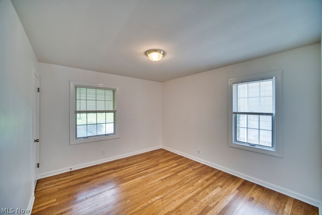 11707 Crofton Road Garfield Heights, OH 44125 - Photo 10 of 23 Gallery Image 10