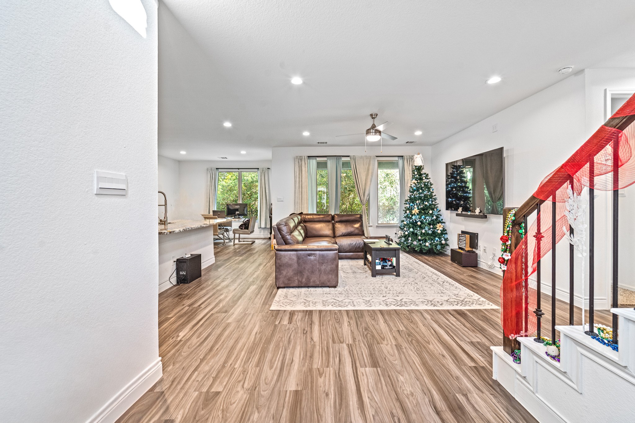15814 Gibson Grass Court Spring, TX 77379 - Photo 4 of 26 a living room with furniture and a wooden floor