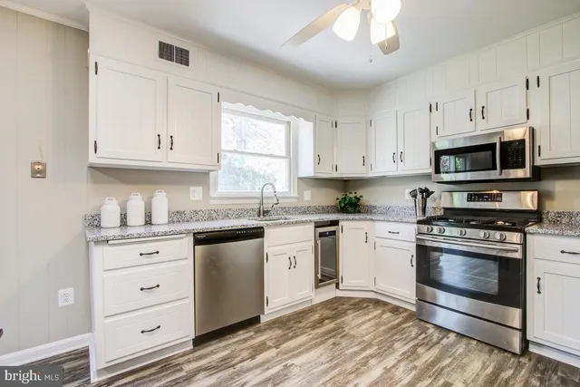 $3,450 | 11803 Rocking Horse Road, Rockville, MD 20852