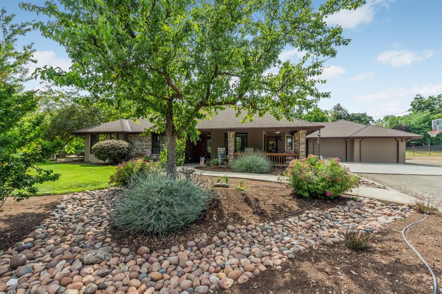 15456 Mark Road Madera, CA 93636 - Photo 1 of 44 Gallery Image 1