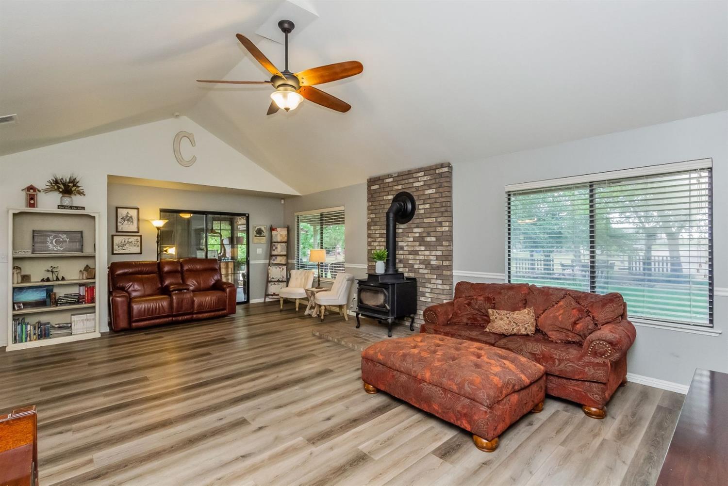 15456 Mark Road Madera, CA 93636 - Photo 13 of 44 Gallery Image 13