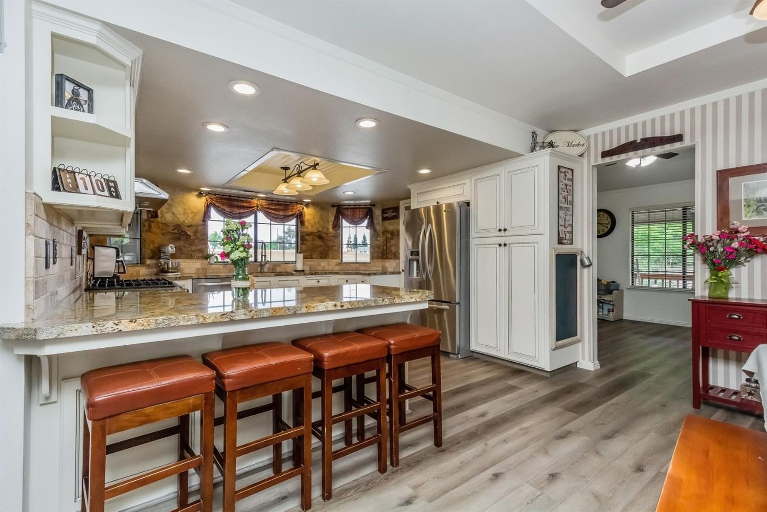 15456 Mark Road Madera, CA 93636 - Photo 8 of 44 Gallery Image 8