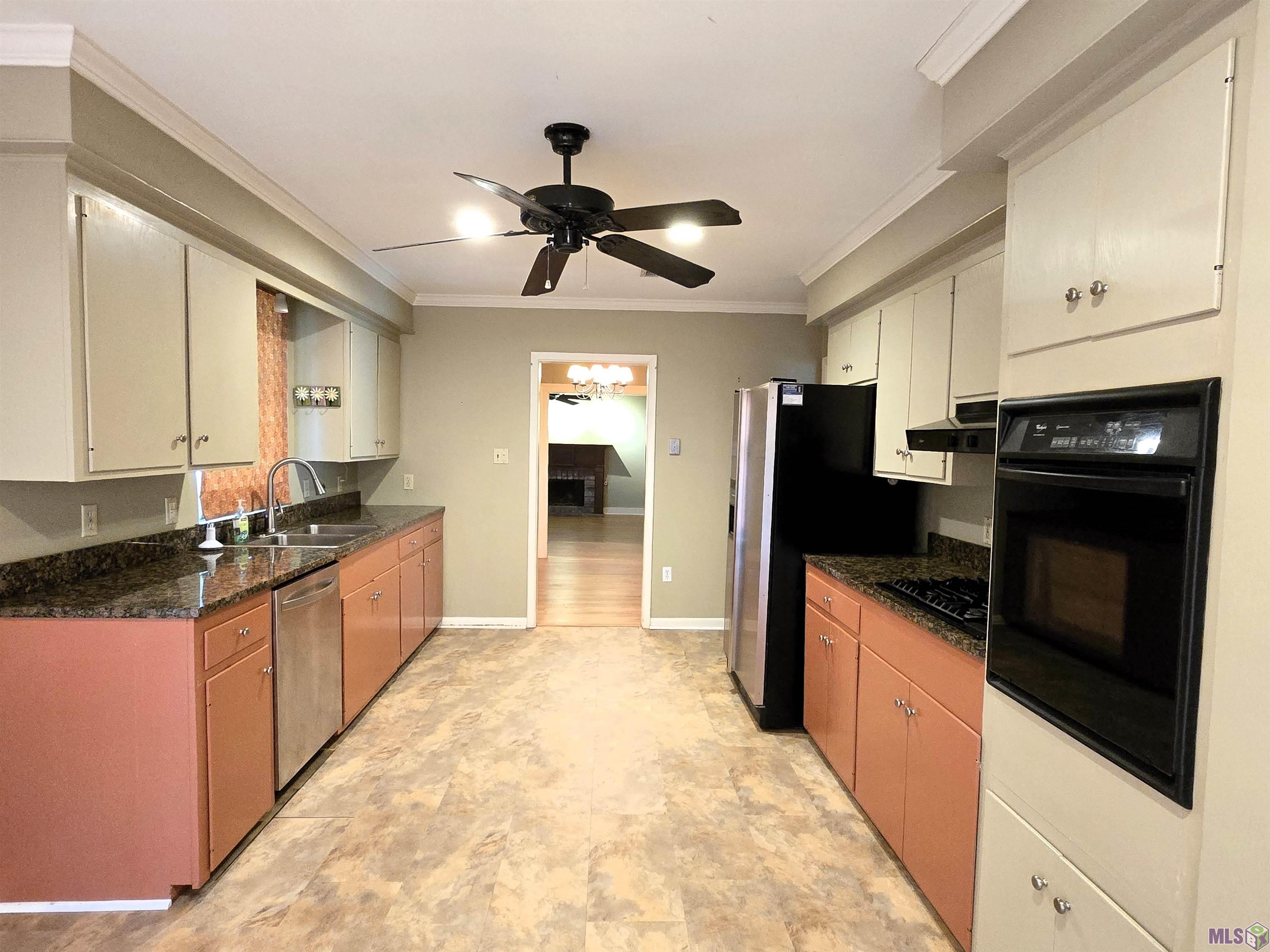 2263 Pickett Avenue Baton Rouge, LA 70808 - Photo 3 of 25