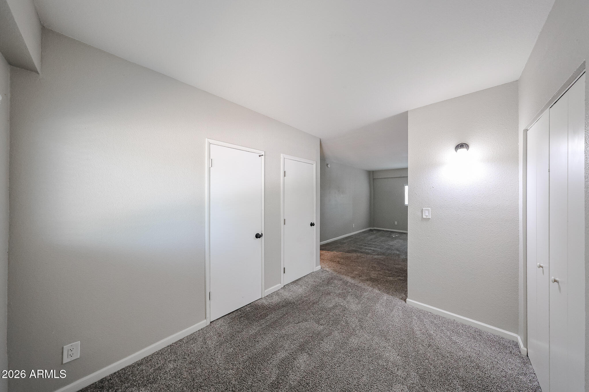 351 East Thomas Road, Unit D201 Phoenix, AZ 85012 - Photo 32 of 43