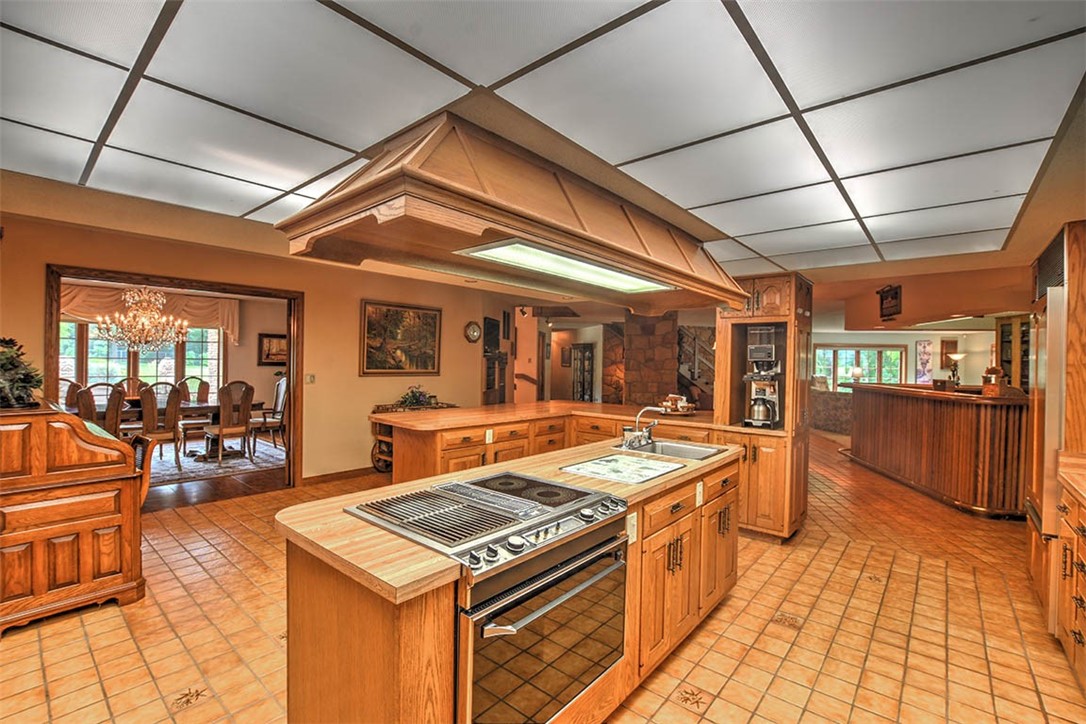 4890 Rustic Lane Decatur, IL 62521 - Photo 21 of 45 Gallery Image 21