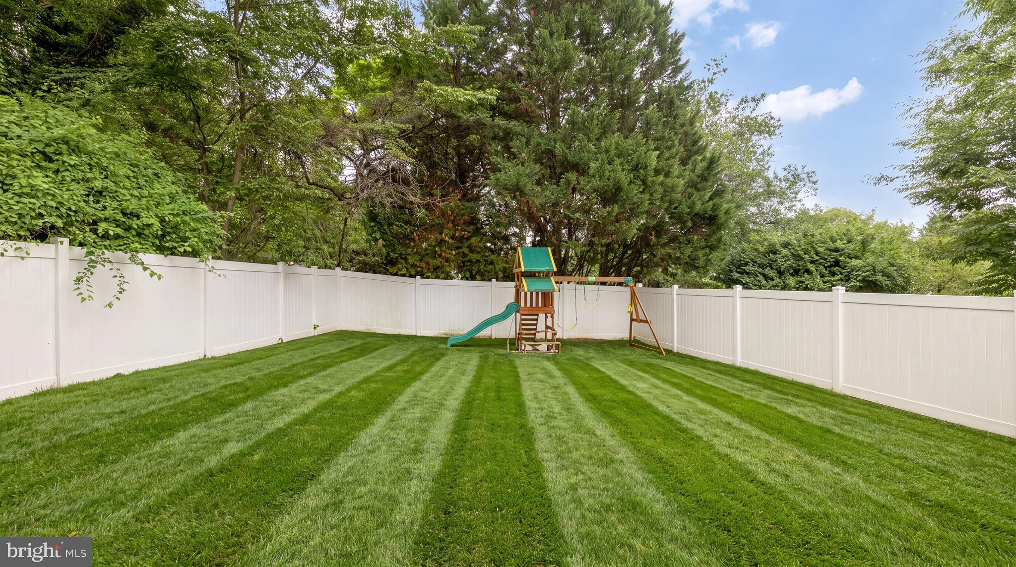 4717 Edgefield Road Bethesda, MD 20814 - Photo 30 of 32