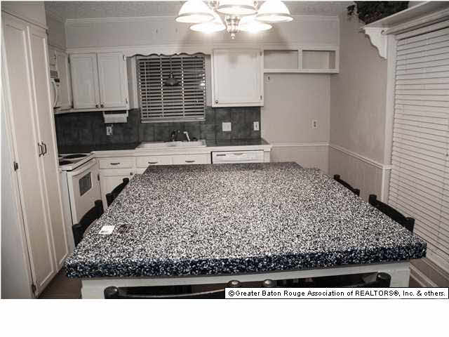 14818 Colonel Allen Court Baton Rouge, LA 70816 - Photo 2 of 16 Gallery Image 2