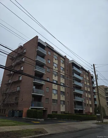 $110,000 | 395 Westchester Avenue, Unit 4K, Port Chester, NY 10573