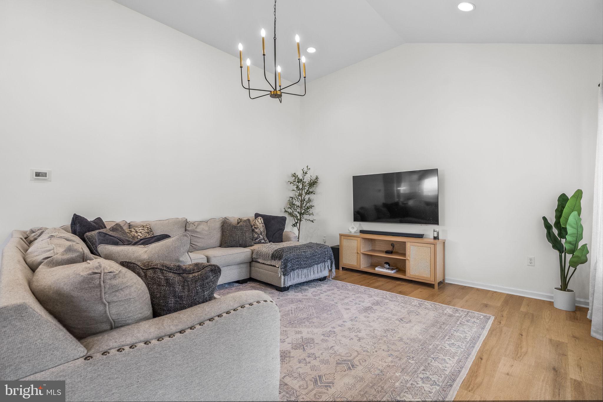 1502 Randy Lane Cherry Hill, NJ 08003 - Photo 13 of 39 Gallery Image 13
