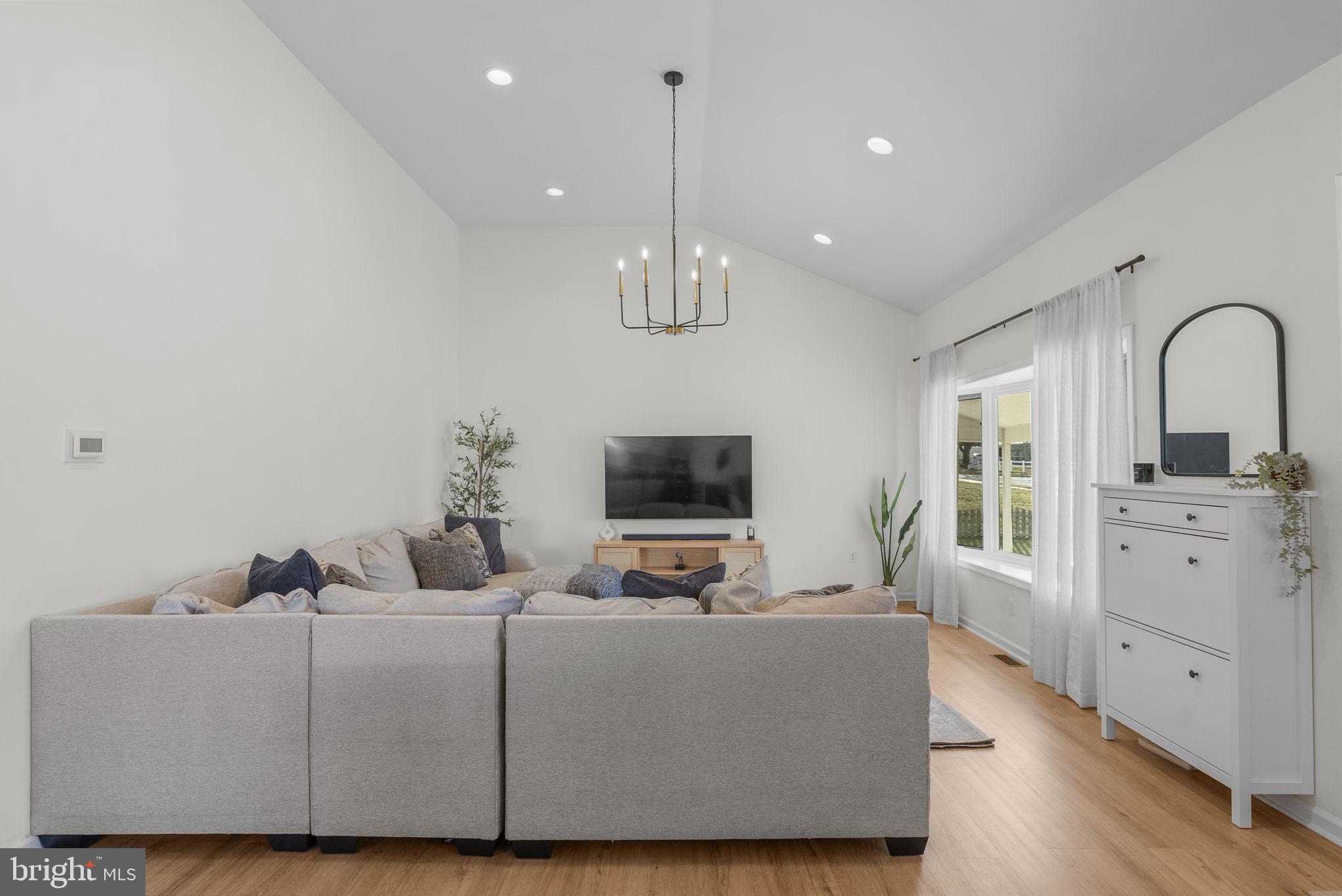 1502 Randy Lane Cherry Hill, NJ 08003 - Photo 16 of 39 Gallery Image 16