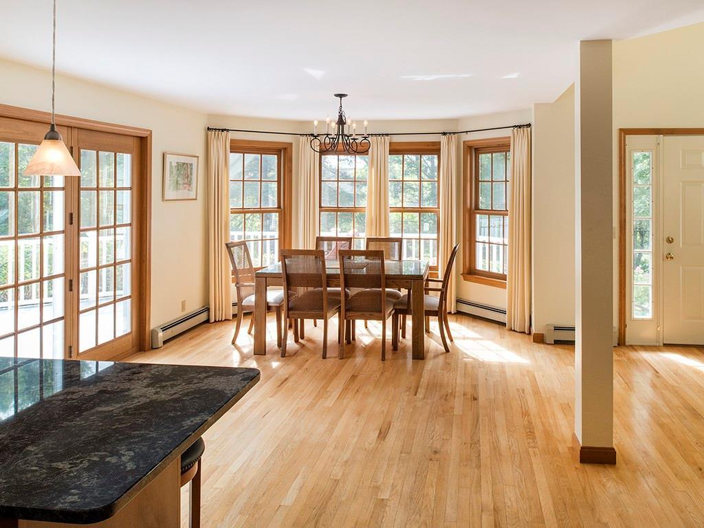 394 Mitchell Road Cape Elizabeth, ME 04107 - Photo 8 of 25 Photo