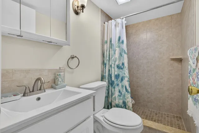 $1,800 | 12001 Poinciana Boulevard, Unit 204, Royal Palm Beach, FL 33411