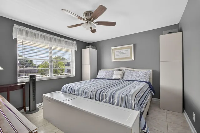 $1,800 | 12001 Poinciana Boulevard, Unit 204, Royal Palm Beach, FL 33411