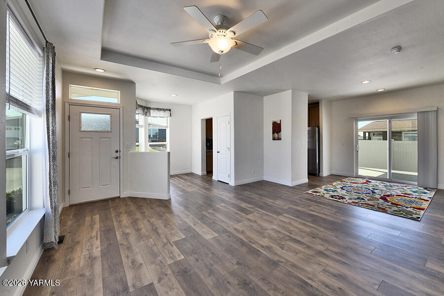 200 Bridle Way, Unit 156 Yakima, WA 98901 - Photo 3 of 8 a view of livingroom with hardwood floor and ceiling fan