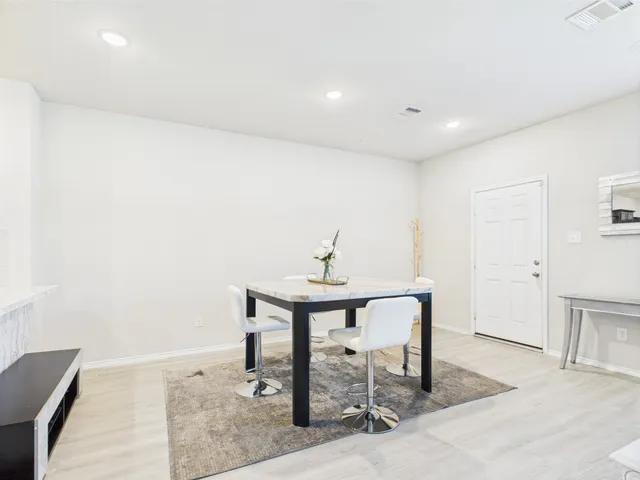 $278,000 | 12671 Taymouth Manor Drive, Unit 6, Humble, TX 77346