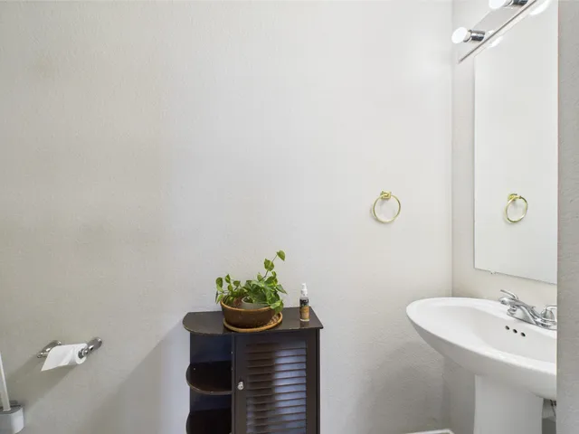 $278,000 | 12671 Taymouth Manor Drive, Unit 6, Humble, TX 77346