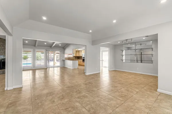 $619,000 | 493 Timmy Avenue, Clovis, CA 93612