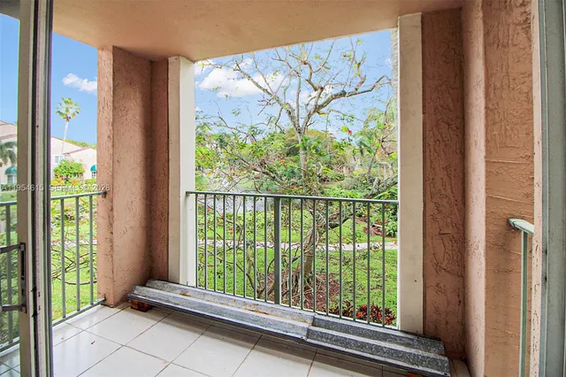 $238,000 | 12136 St.Andrews Place, Unit 204, Miramar, FL 33025