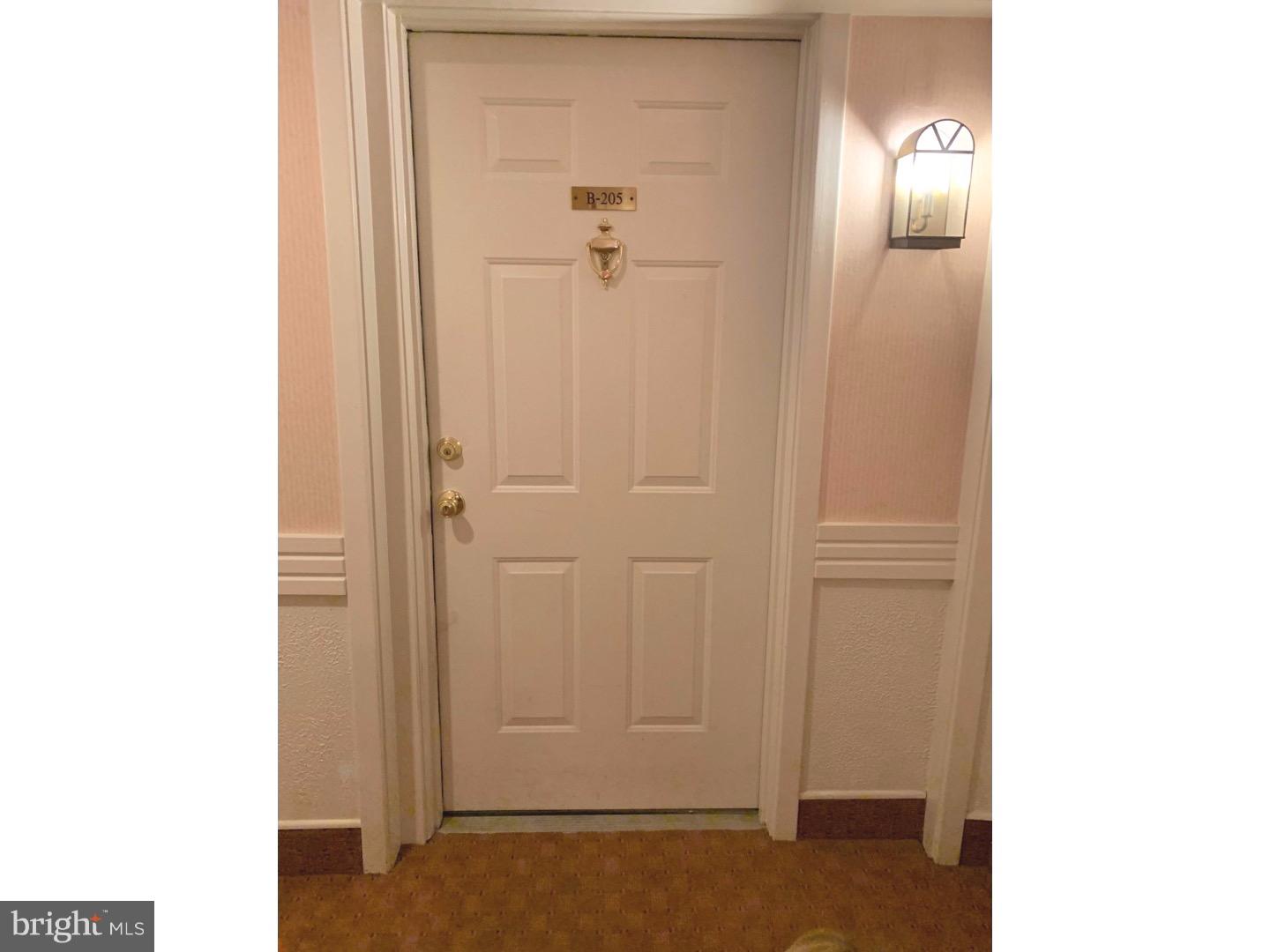 104 Woodside Road, Unit B205 Haverford, PA 19041 - Photo 20 of 24