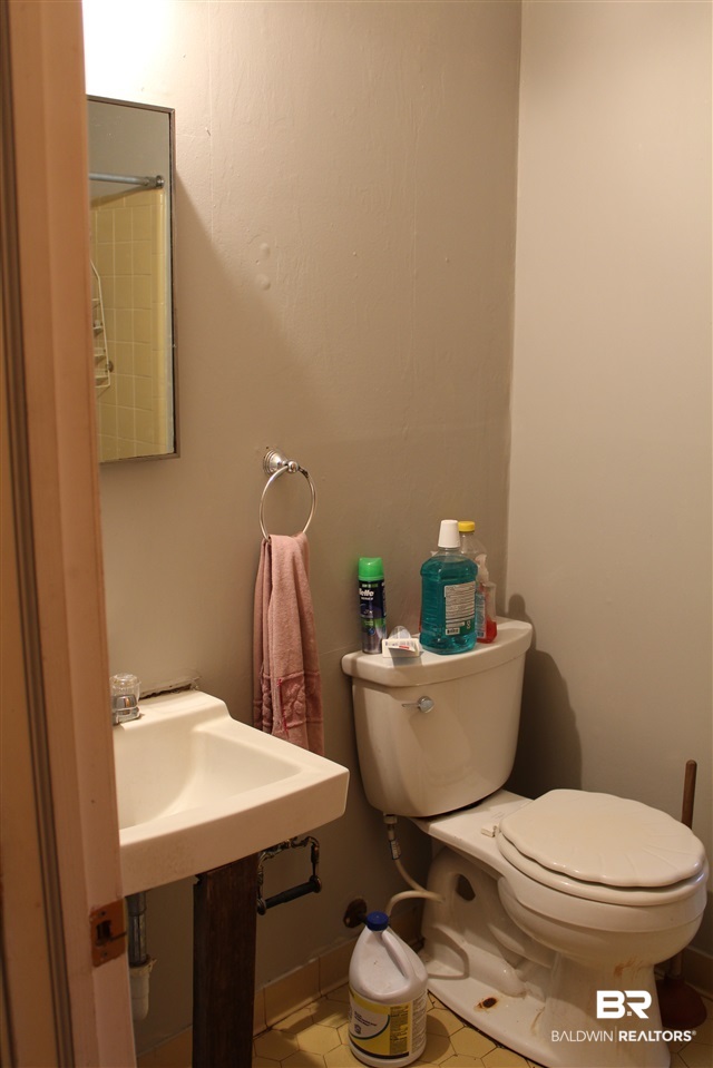 548 Cortez Street Creola, AL 36525 - Photo 9 of 16 Half Bath