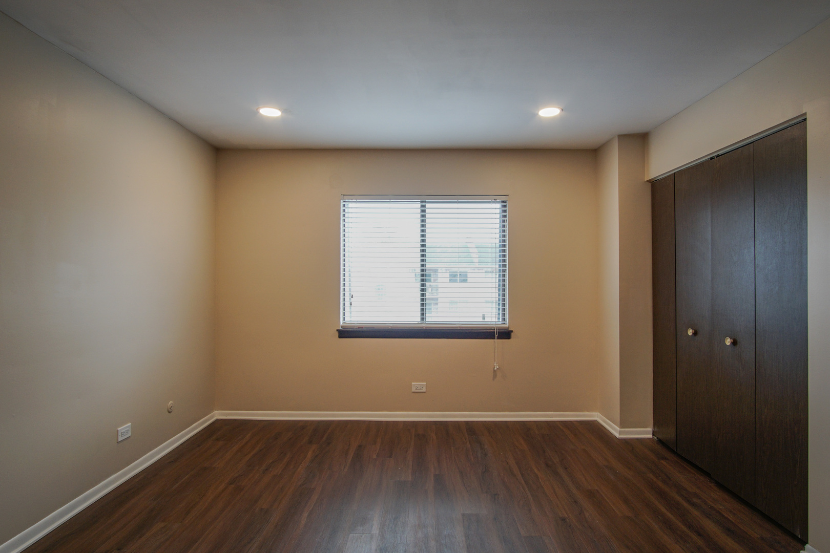 4208 Central Road, Unit 4E Glenview, IL 60025 - Photo 10 of 14