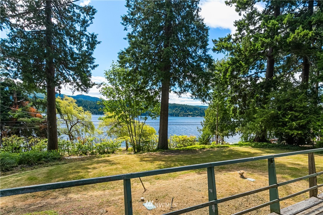 2958 North Shore Road Bellingham, WA 98226 - Photo 14 of 40 Gallery Image 14
