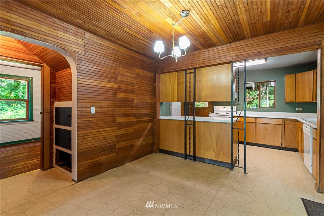 2958 North Shore Road Bellingham, WA 98226 - Photo 24 of 40 Gallery Image 24
