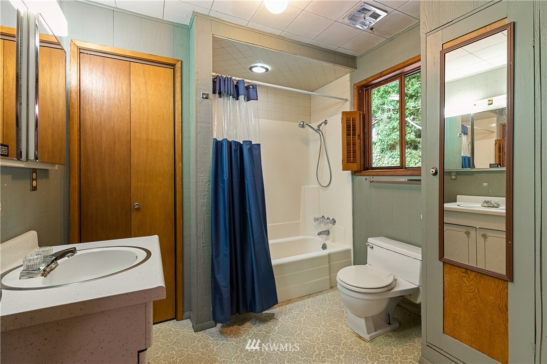 2958 North Shore Road Bellingham, WA 98226 - Photo 29 of 40 Gallery Image 29