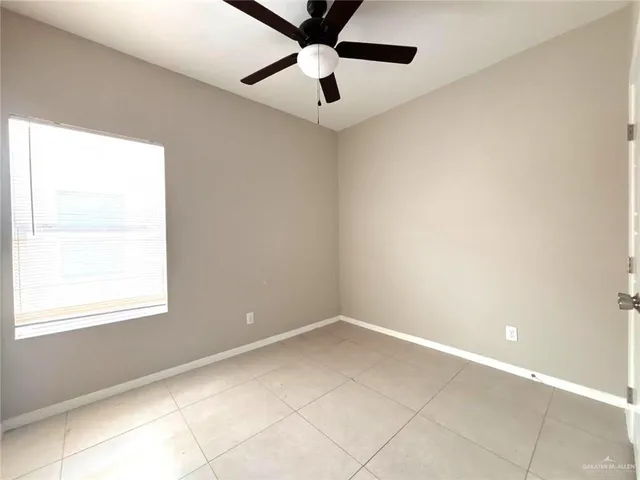 $1,050 | 1405 Alta Vista Drive, Unit 4, Weslaco, TX 78596