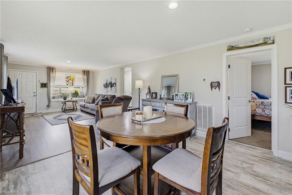 2281 Farmington Road Mocksville, NC 27028 - Photo 12 of 40