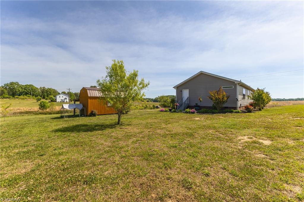 2281 Farmington Road Mocksville, NC 27028 - Photo 31 of 40
