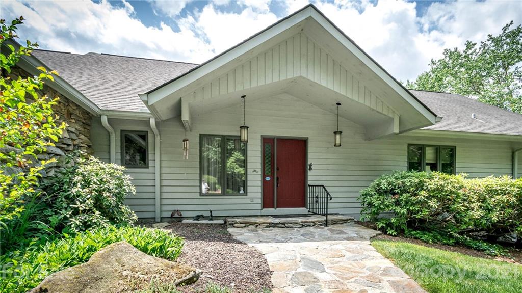 404 Browning Road, Unit 5 Hendersonville, NC 28791 - Photo 3 of 48 Gallery Image 3