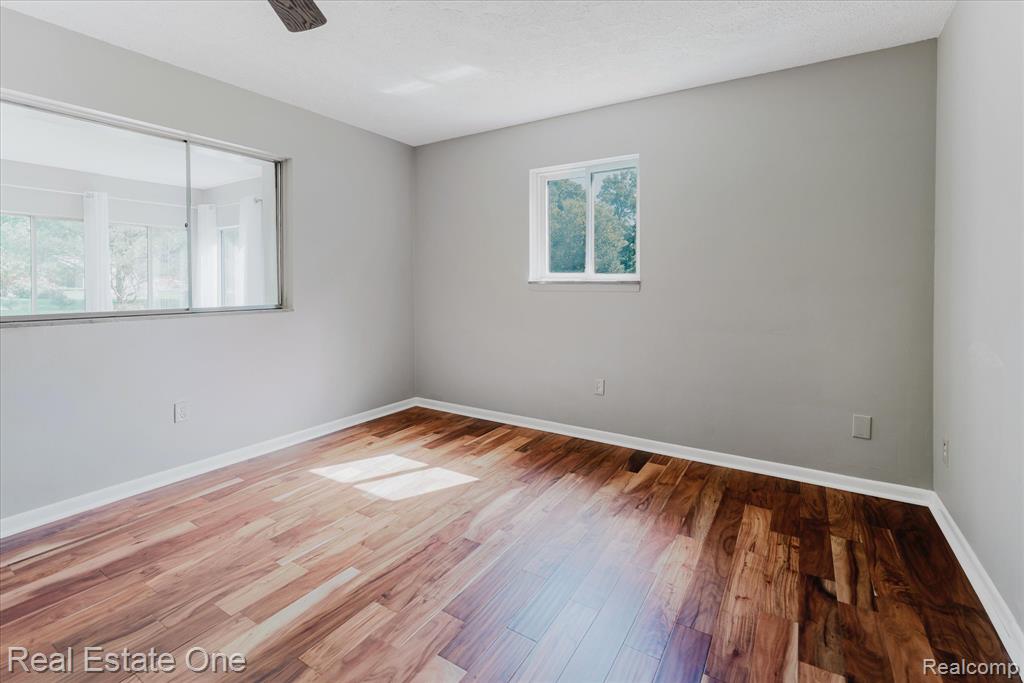 2270 Kingsford Road Rochester Hills, MI 48309 - Photo 16 of 43