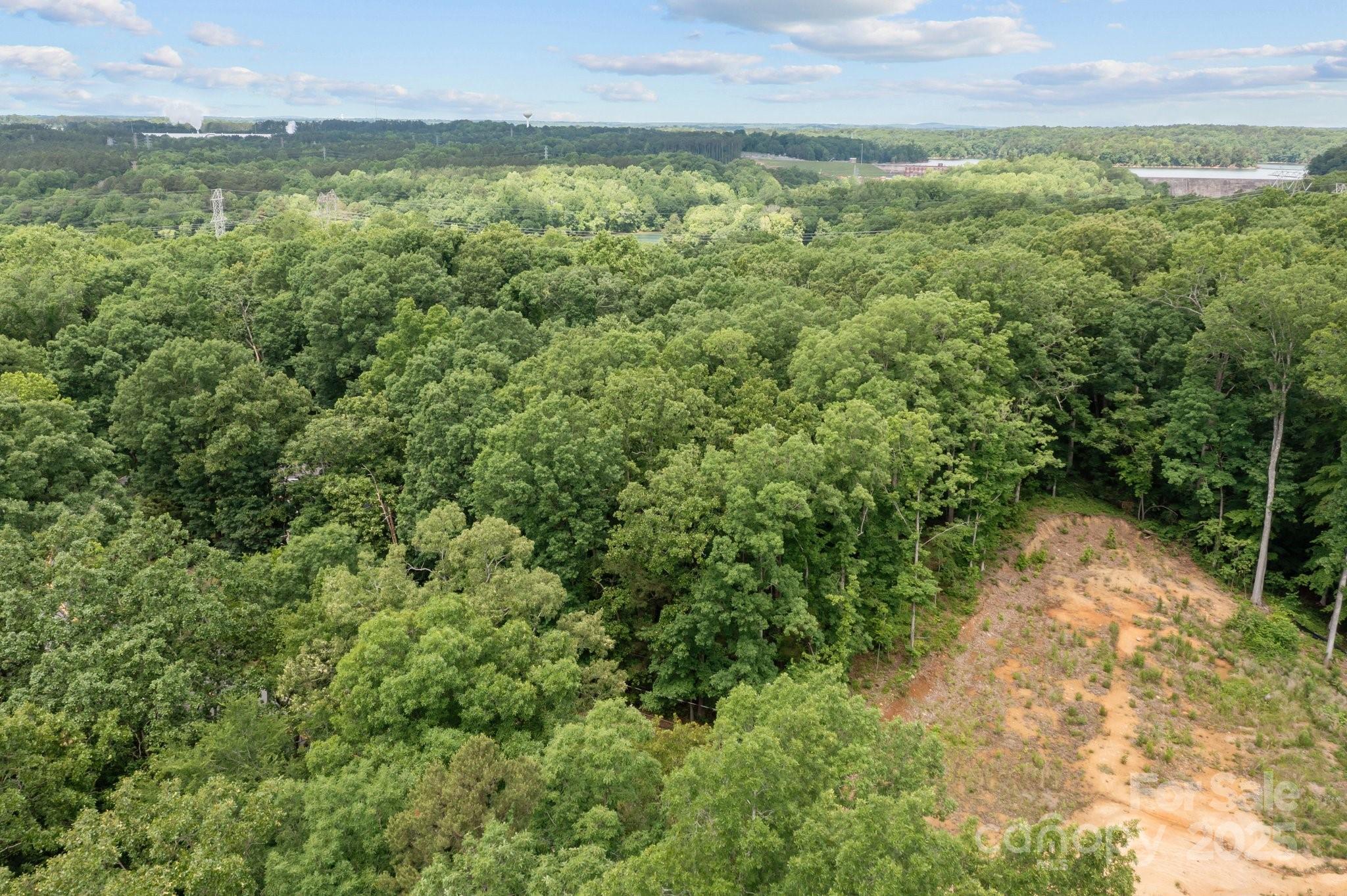 1607 Hart Road Charlotte, NC 28214 - Photo 2 of 14 a view of a yard with an outdoor space