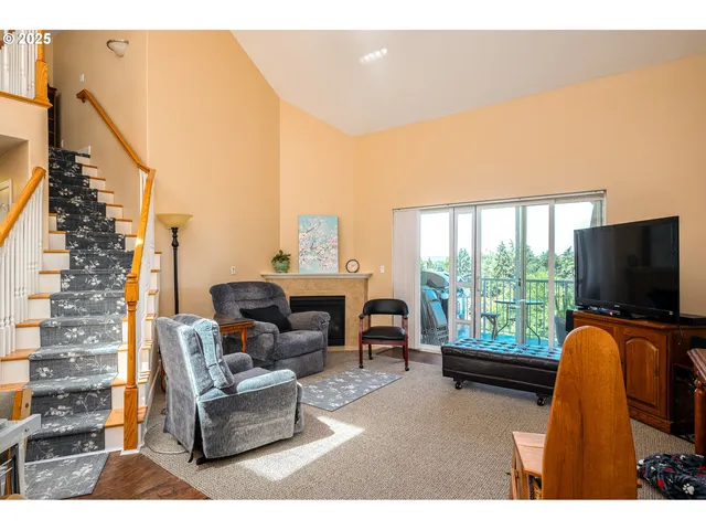 $349,000 | 1548 River Road, Unit 401, Longview, WA 98632