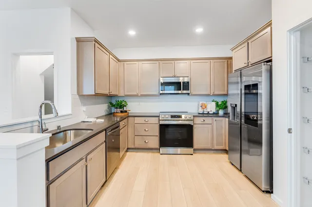 $424,950 | 24830 East Coopers Hawk Lane, Liberty Lake, WA 99019