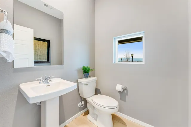 $424,950 | 24830 East Coopers Hawk Lane, Liberty Lake, WA 99019